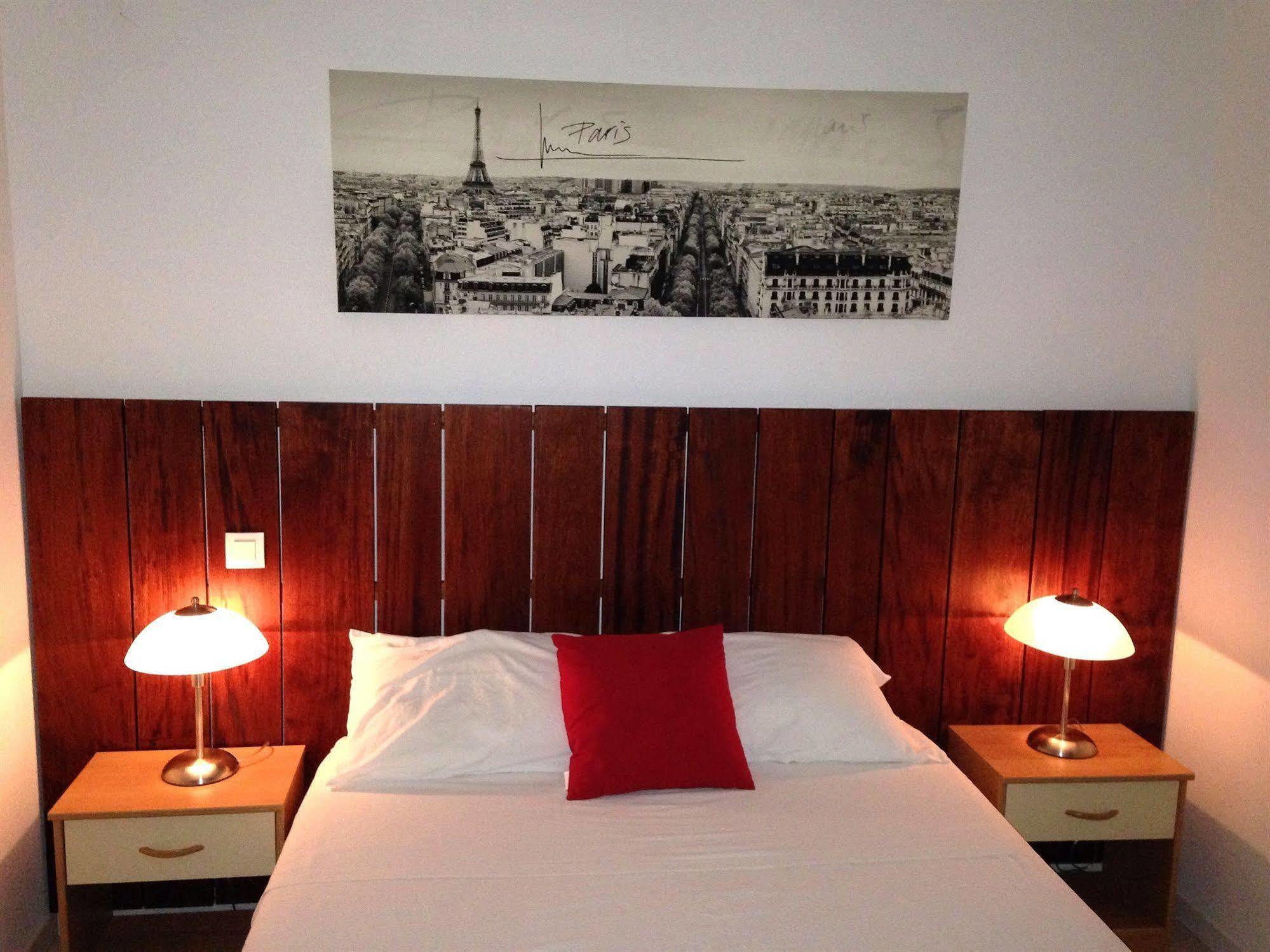 Mont Bouquet Lodge/Residence Hoteliere Brouzet-les-Ales Buitenkant foto